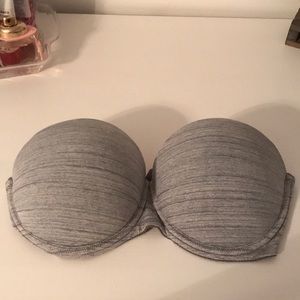 Strapless bra